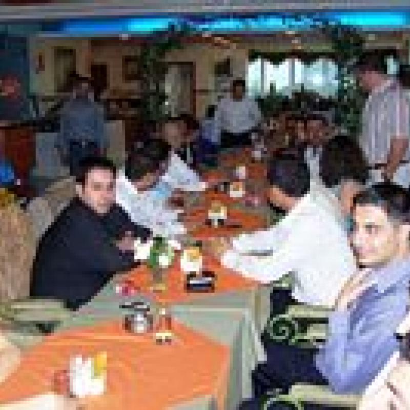 UAE Lunch 2005